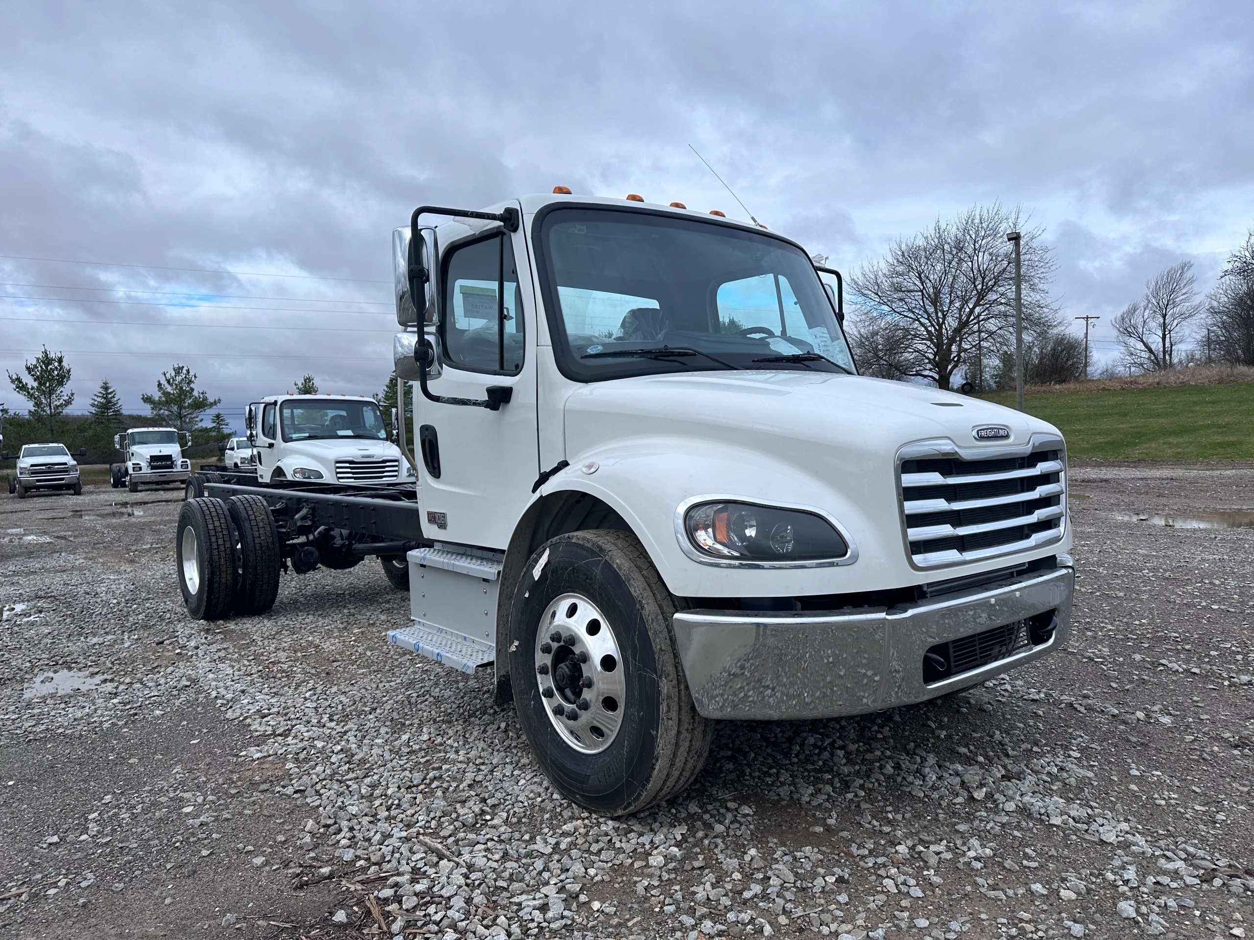 New 2025 FREIGHTLINER M2 Hooklift Truck - image 3 of 6
