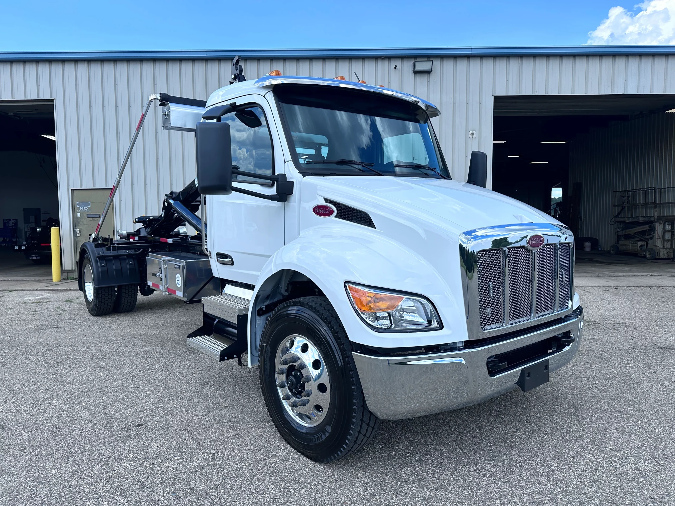 New 2025 PETERBILT 536 Hooklift Truck - image 1 of 6