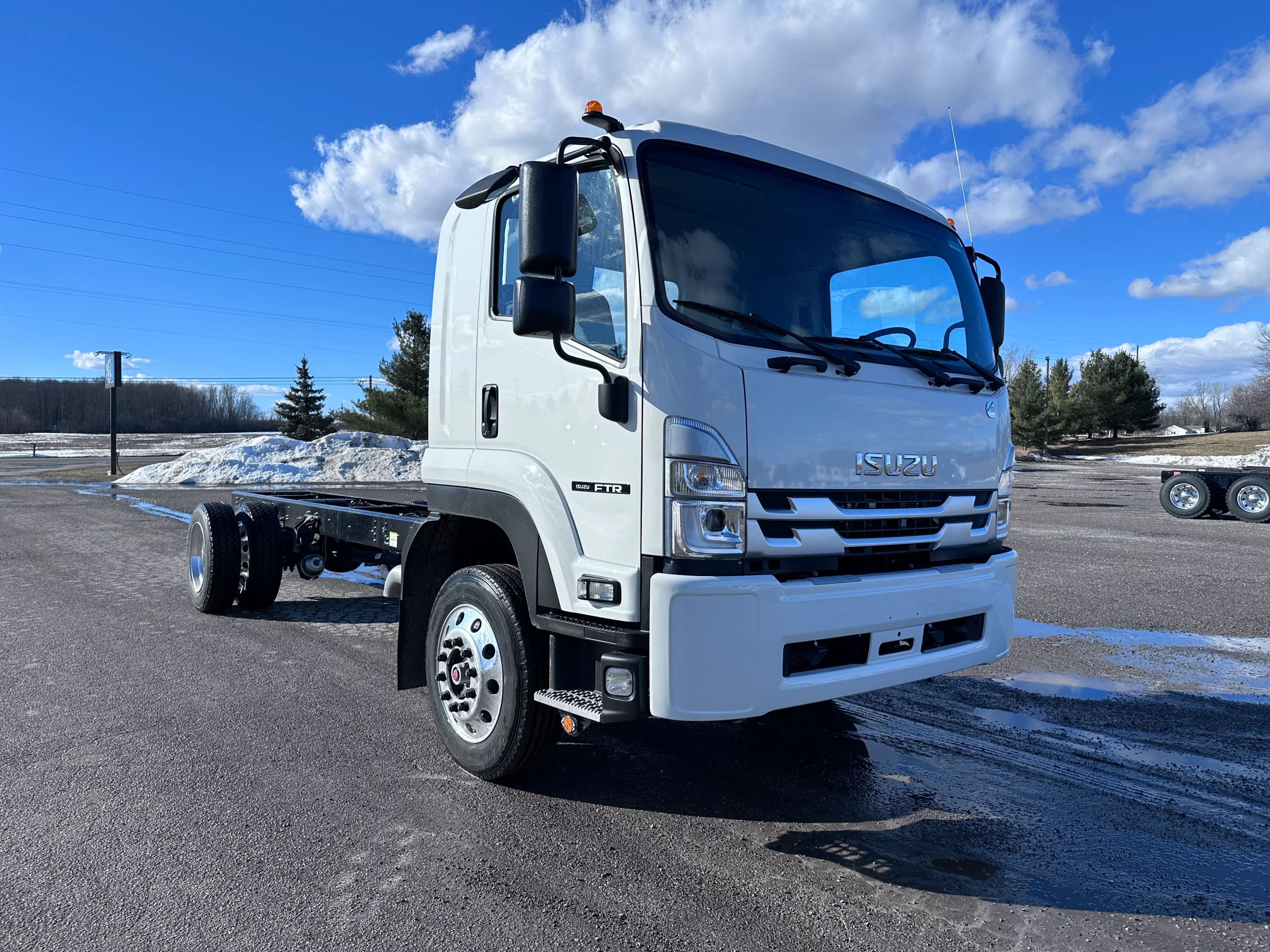 New 2025 Isuzu FTR Hooklift Truck - image 1 of 6