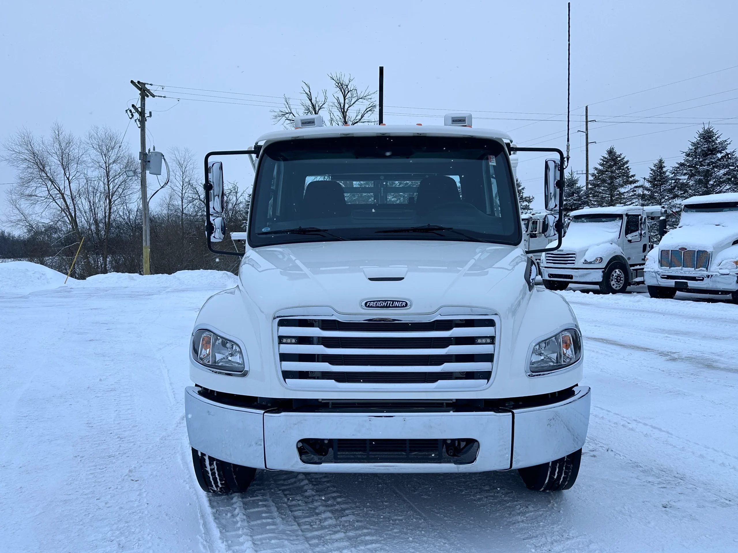 New 2026 Freightliner M2 Hooklift Truck NEW 2026 Freightliner M2 Hooklift Truck - image 2 of 6