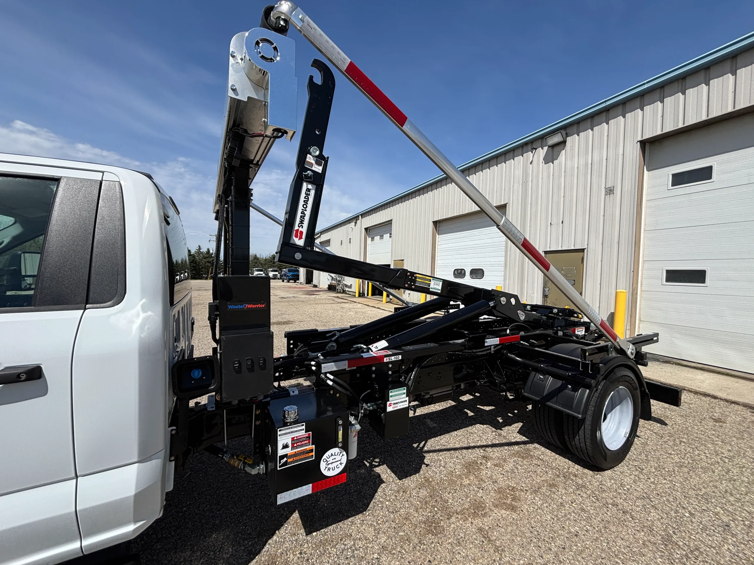 NEW 2026 Ford F600 XL Hooklift Truck NEW 2026 Ford F600 XL Hooklift Truck - image 6 of 6