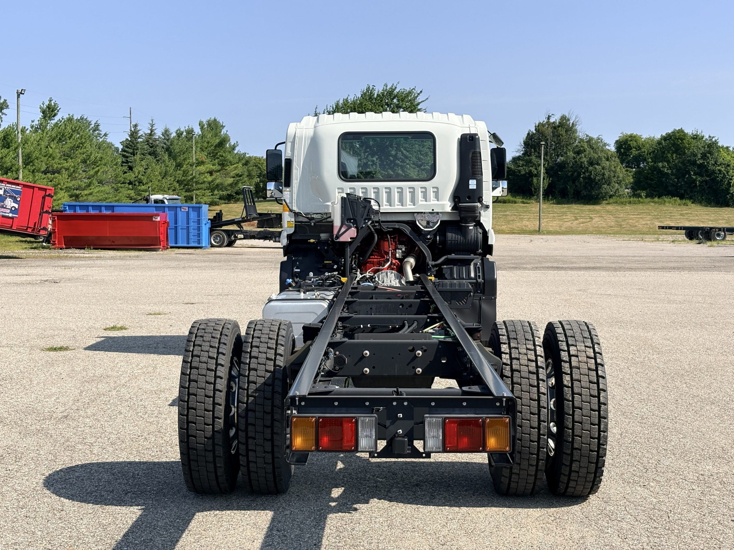 NEW 2025 Isuzu FTR Hooklift Truck NEW 2025 Isuzu FTR Hooklift Truck - image 6 of 6