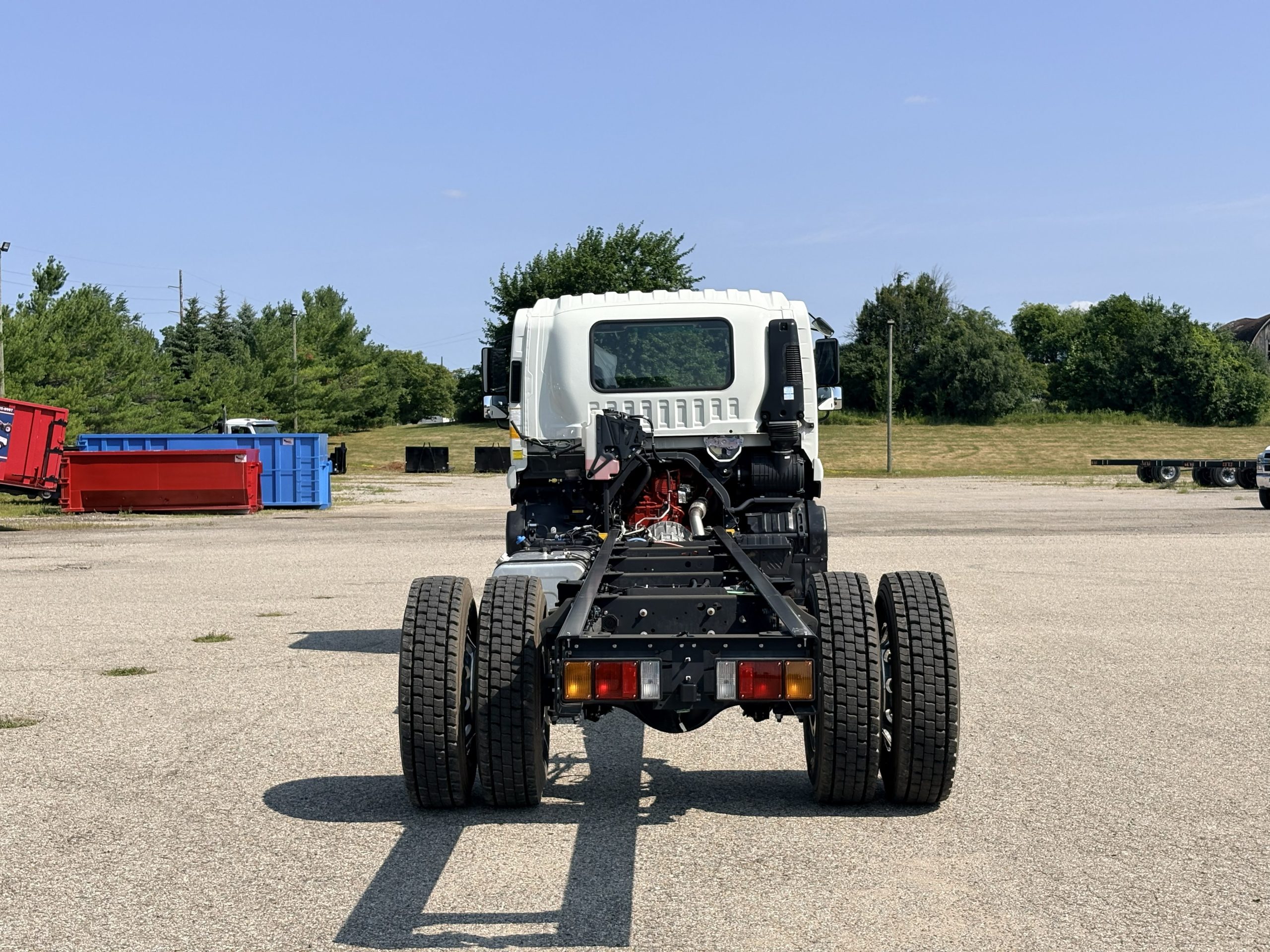 NEW 2025 Isuzu FTR Hooklift Truck NEW 2025 Isuzu FTR Hooklift Truck - image 6 of 6