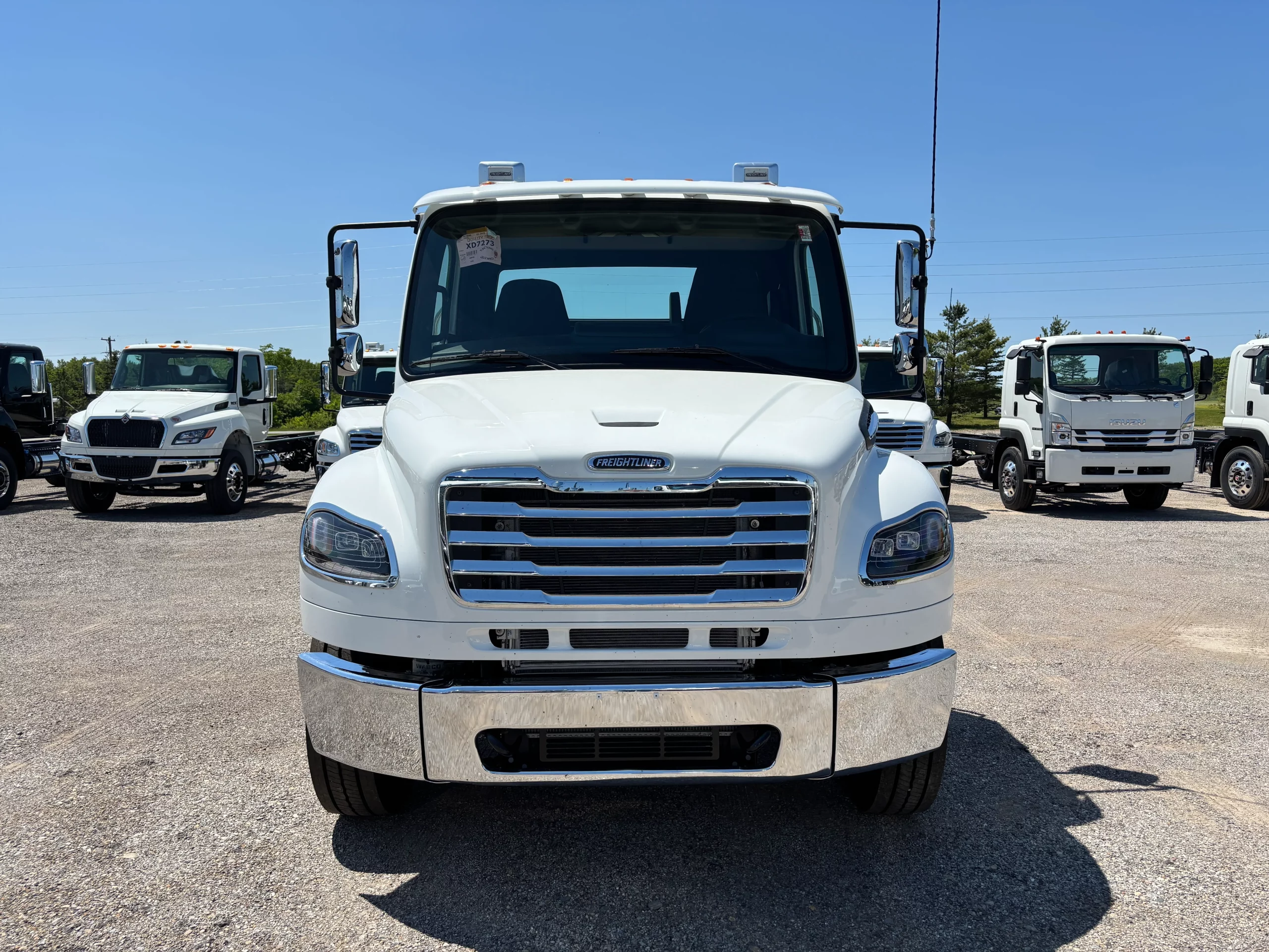 NEW 2027 Freightliner M2 Hooklift Truck NEW 2027 Freightliner M2 Hooklift Truck - image 2 of 6
