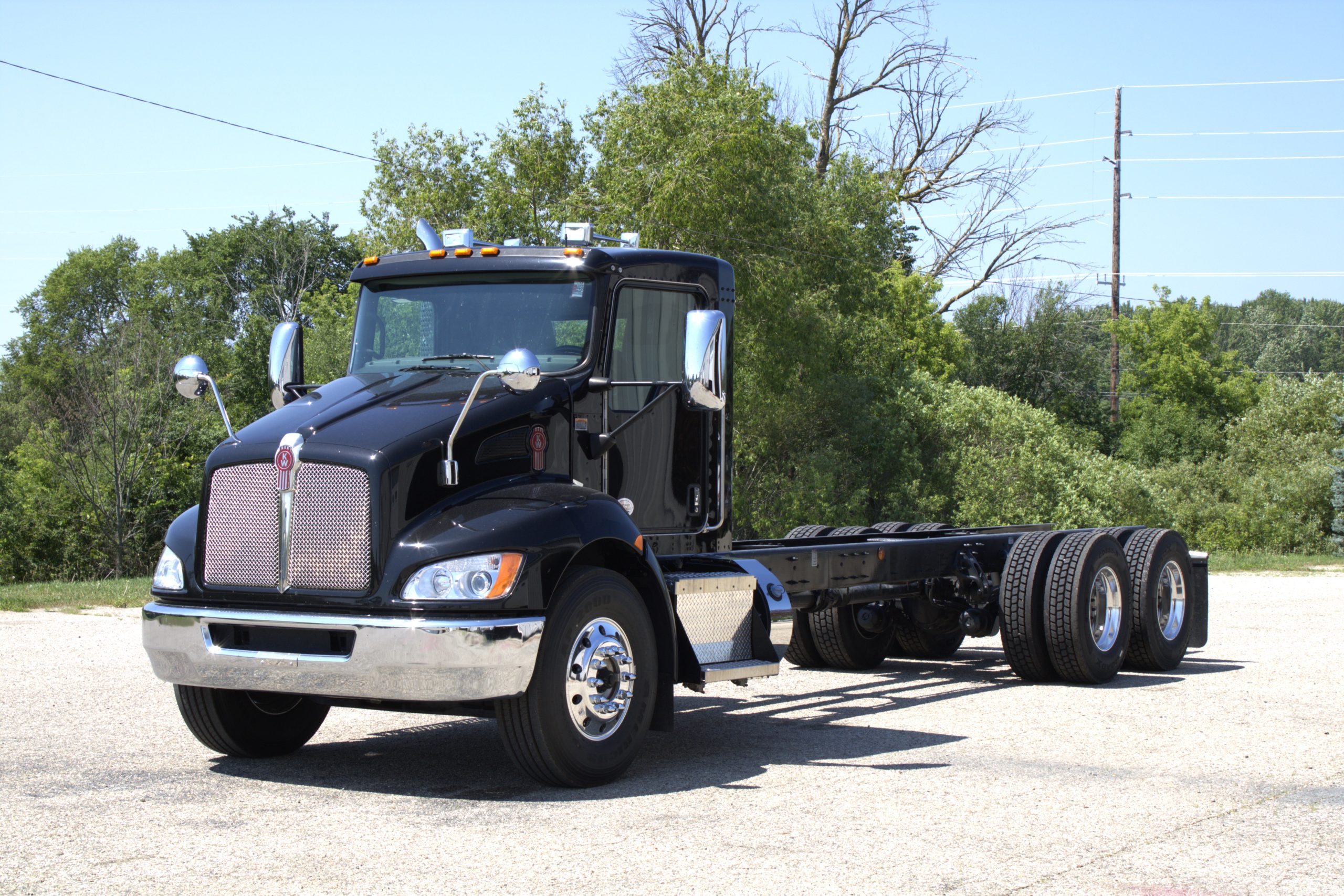 Used 2022 Kenworth T370 Hooklift Truck USED 2022 Kenworth T370 Hooklift Truck - image 3 of 6