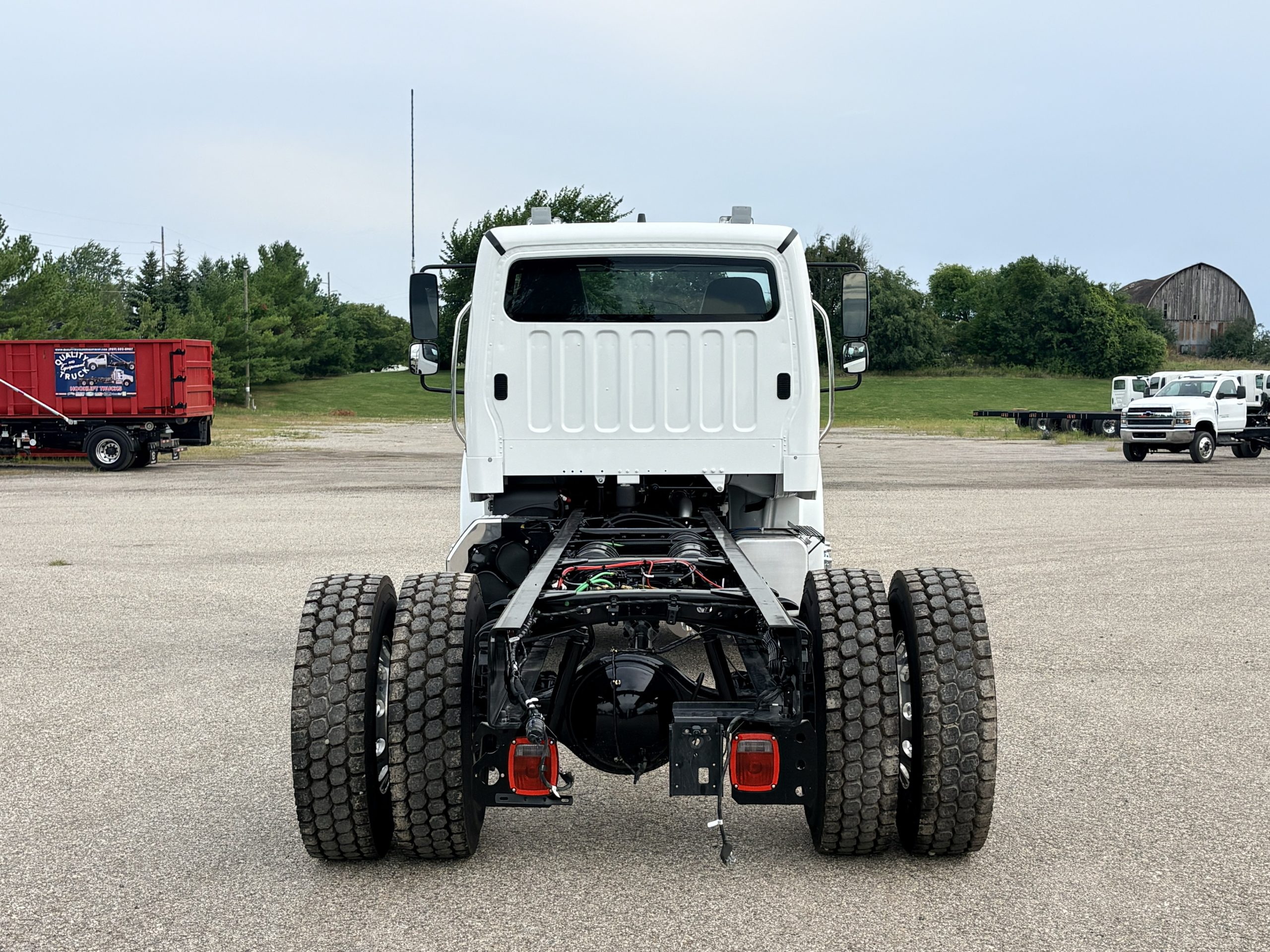 New 2027 Freightliner M2 Hooklift Truck NEW 2027 Freightliner M2 Hooklift Truck - image 5 of 6